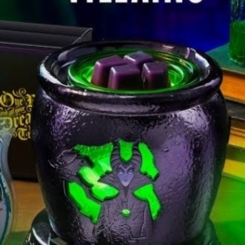 Scentsy Disney Villains Designen With Large Welcome Home Scent Brick